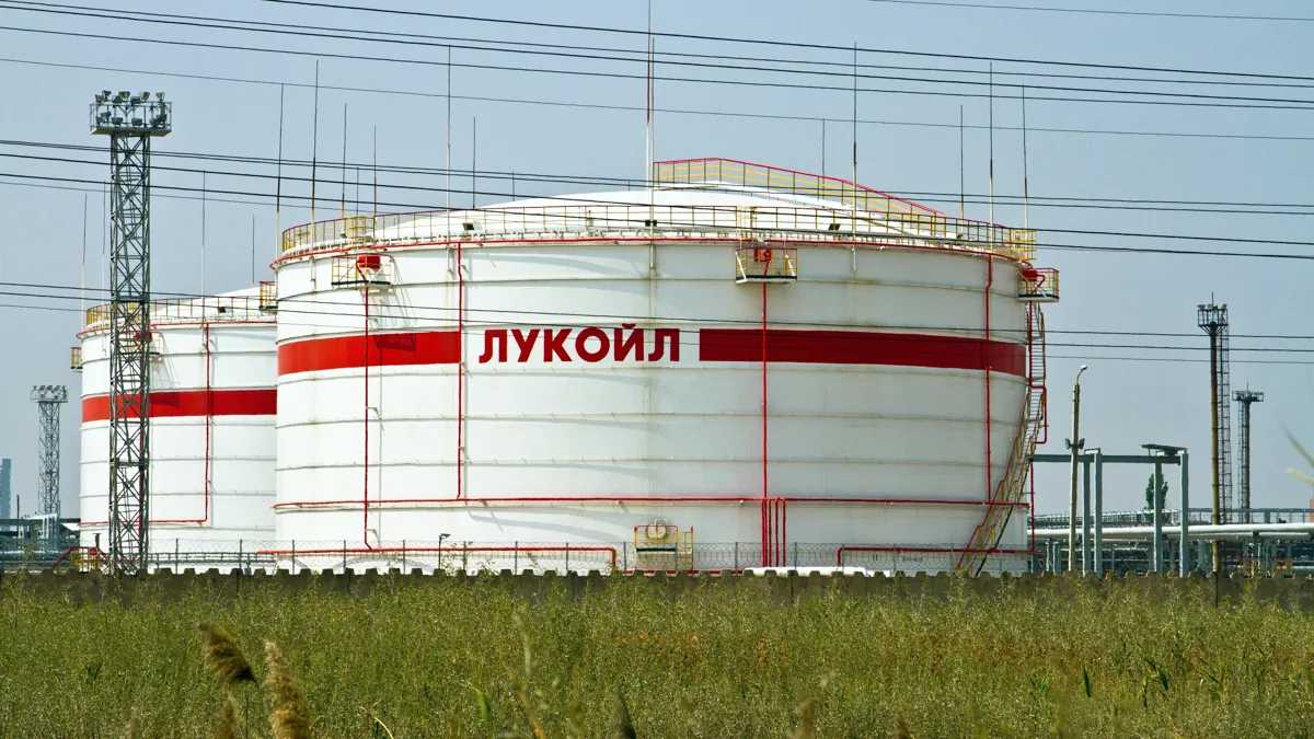 ПОЧЕМУ ГОСУДАРСТВО НЕ БУДЕТ ПОКУПАТЬ КАЗАХСТАНСКИЕ АКТИВЫ ЛУКОЙЛ