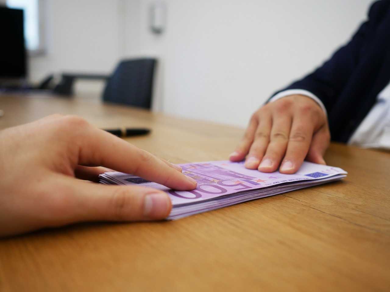 АРРФР ПОДГОТОВИЛО ПАКЕТ МЕР ДЛЯ СНИЖЕНИЯ ПОТРЕБИТЕЛЬСКОГО КРЕДИТОВАНИЯ