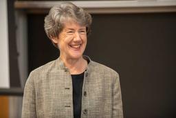 КАК ВРЕМЯ, СТИМУЛЫ И НАВЫКИ ФОРМИРУЮТ ЭКОНОМИЧЕСКИЙ РОСТ