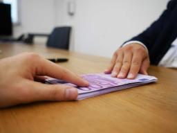 АРРФР ПОДГОТОВИЛО ПАКЕТ МЕР ДЛЯ СНИЖЕНИЯ ПОТРЕБИТЕЛЬСКОГО КРЕДИТОВАНИЯ