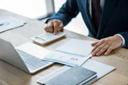 КАЗАХСТАНЦАМ, ПОСТРАДАВШИМ ОТ ПАВОДКОВ, ДАЛИ ОТСРОЧКУ ПО НАЛОГОВЫМ ОТЧЁТАМ