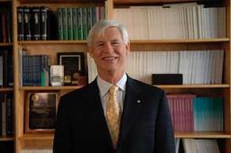 АНАЛИЗ ВОЛАТИЛЬНОСТИ В ЭКОНОМИКЕ: ЧТО ИЗМЕНИЛИ ARCH И GARCH?