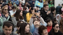 70% КАЗАХСТАНЦЕВ УДОВЛЕТВОРЕНЫ ЖИЗНЬЮ