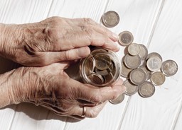 НИЖЕ НУЛЯ — РЕАЛЬНАЯ ДОХОДНОСТЬ ПОЛОВИНЫ УПРАВЛЯЮЩИХ ПЕНСИОННЫМИ АКТИВАМИ