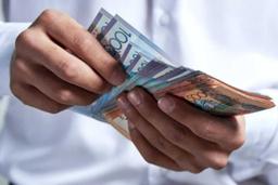 РОСТ ЗАРПЛАТ В 2023 ГОДУ В КАЗАХСТАНЕ БЫЛ В 2 РАЗА НИЖЕ РОСТА ЭКОНОМИКИ