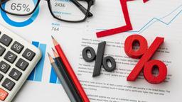 УЧАСТНИКИ ФИНАНСОВОГО РЫНКА ПРОГНОЗИРУЮТ СНИЖЕНИЕ БАЗОВОЙ СТАВКИ