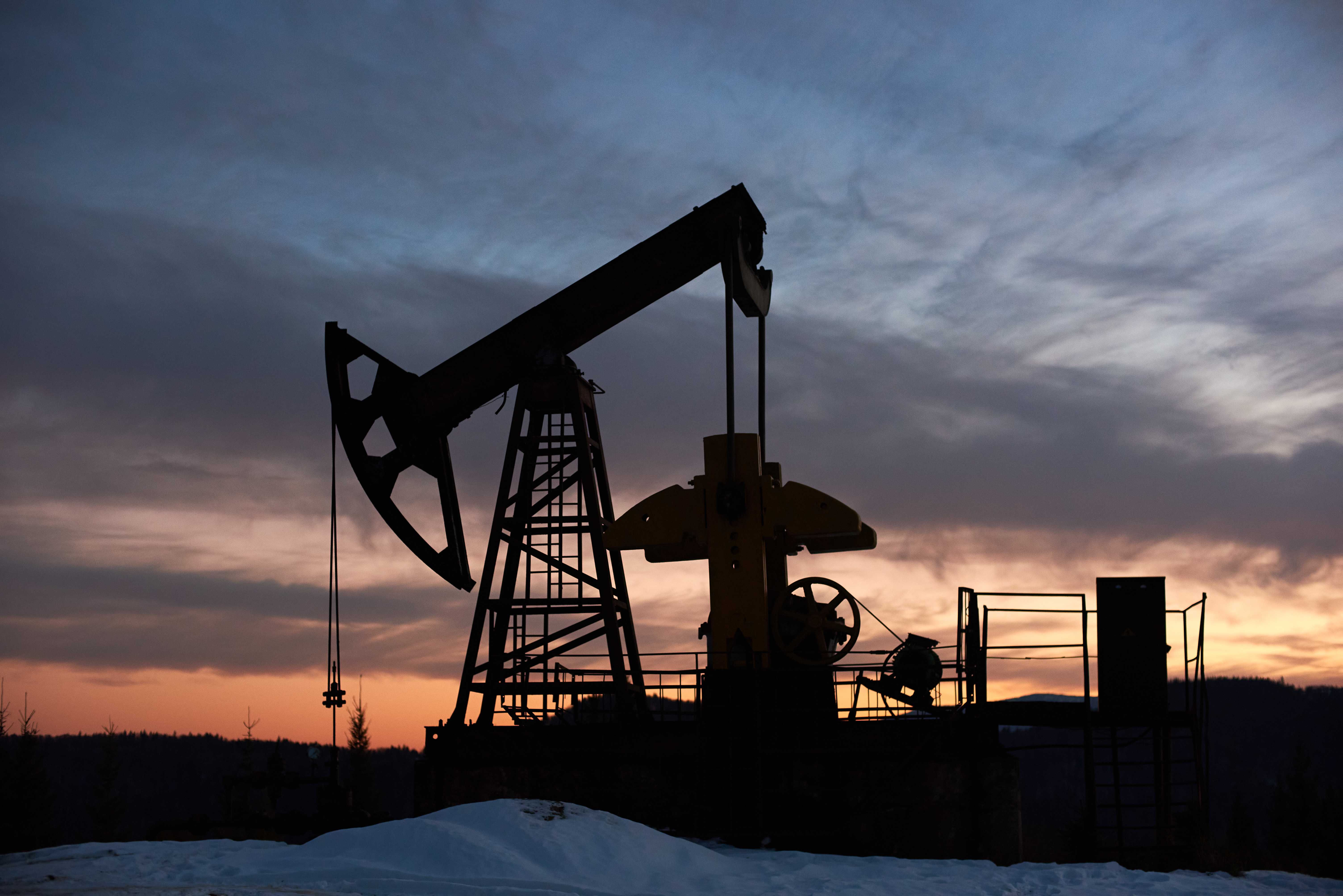 МЭА ПОНИЗИЛО ПРОГНОЗ РОСТА СПРОСА НА НЕФТЬ НА ФОНЕ ТОРГОВОЙ НАПРЯЖЁННОСТИ
